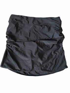 Black Swim Skirt with Ruched Sides. Size L. NWOT